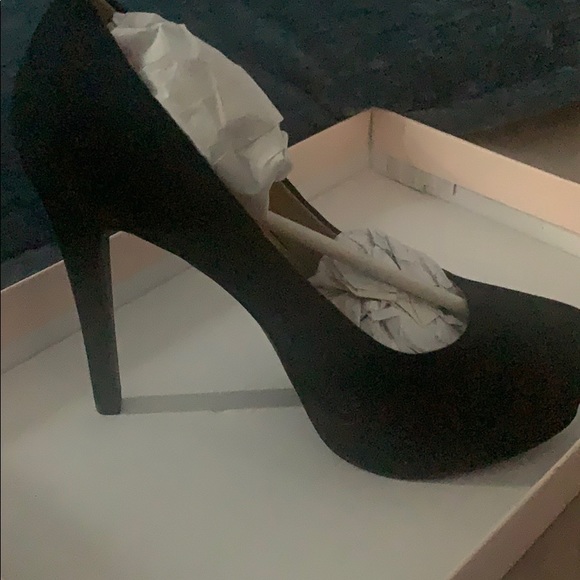 Black micro suede platform heel